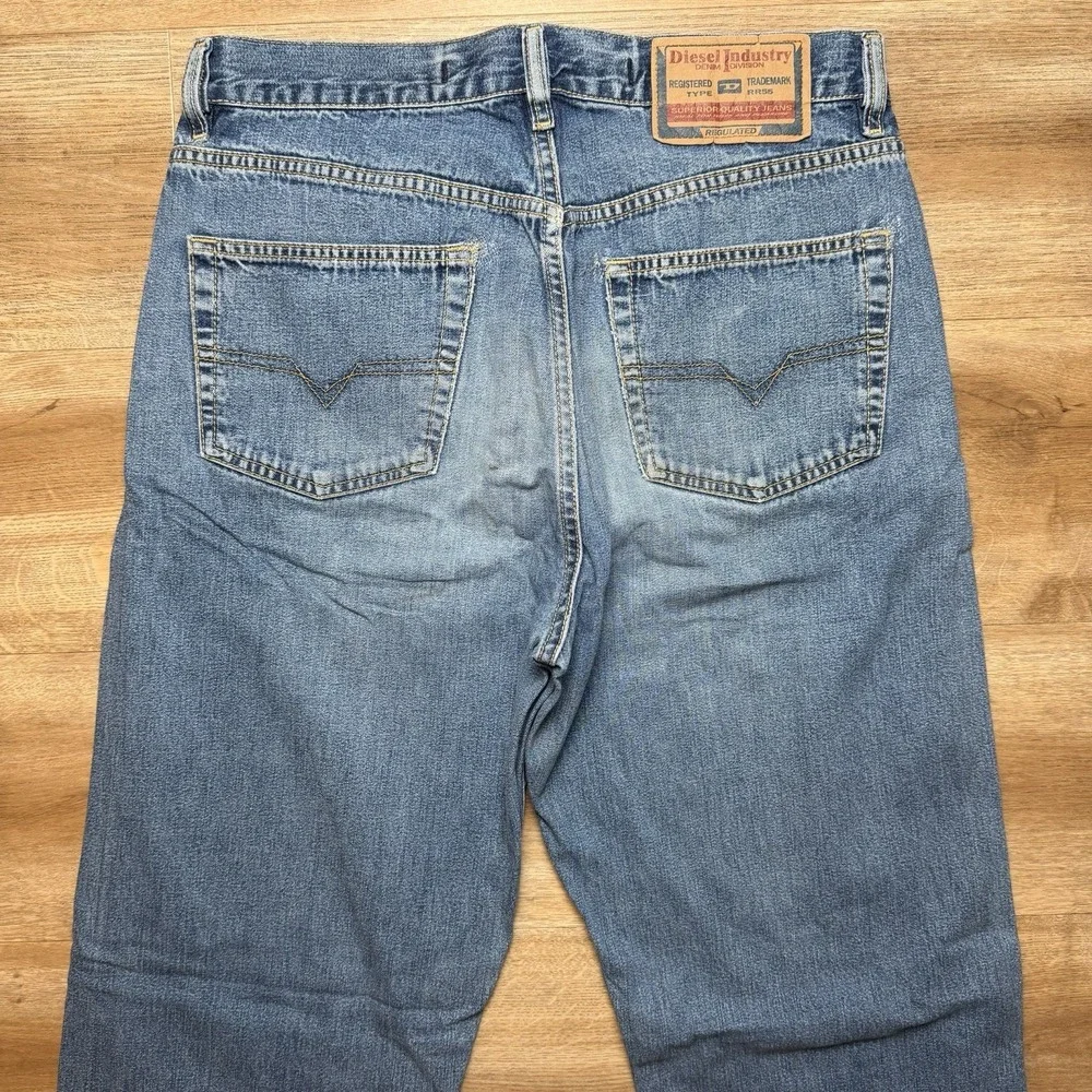 Vintage Diesel Cheyenne Jeans Men 32x34 Blue Straight Leg Made Italy Y2K (Tag34)